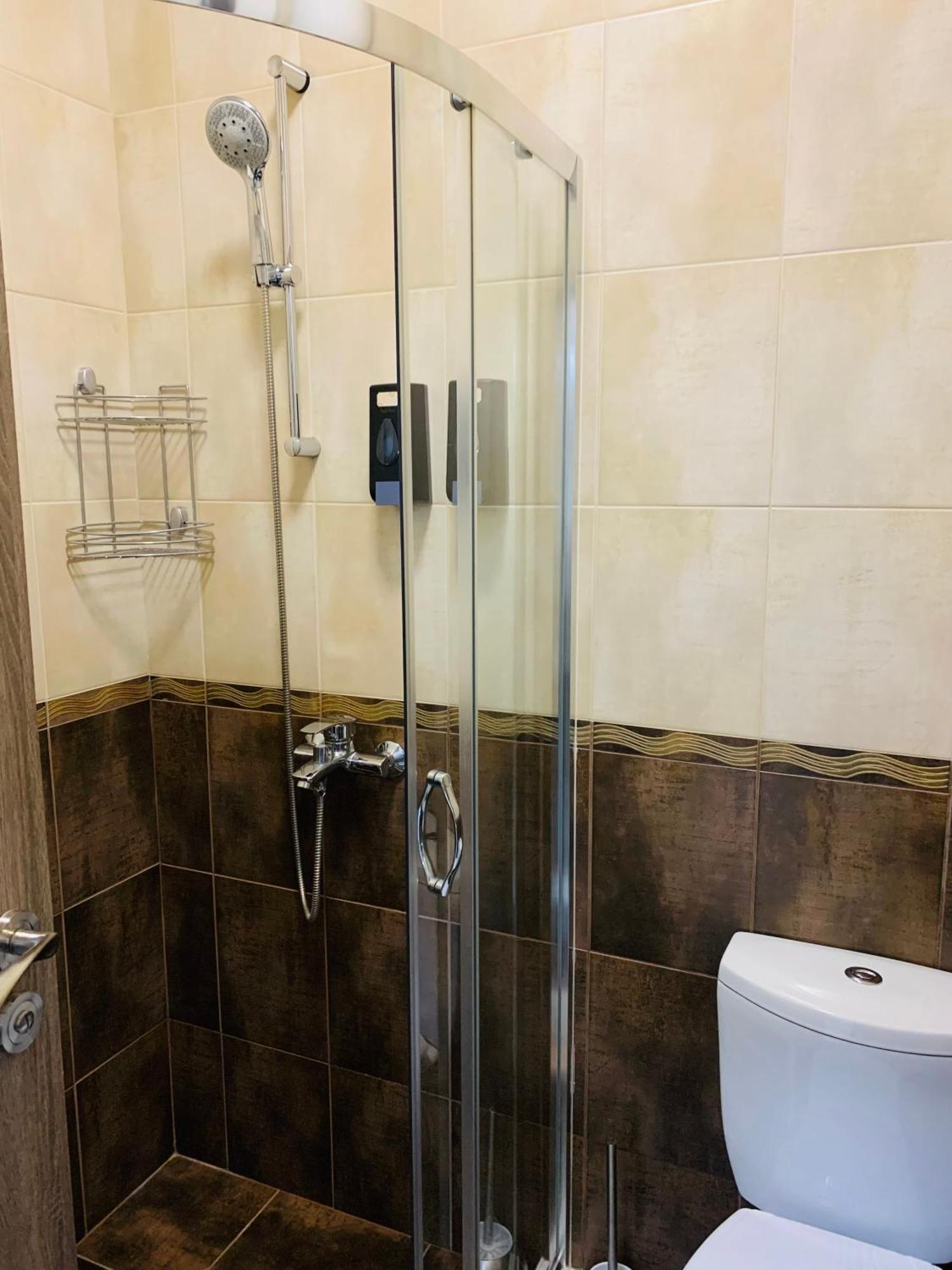 Apartament Kiwi Gardens Bjała Zewnętrze zdjęcie